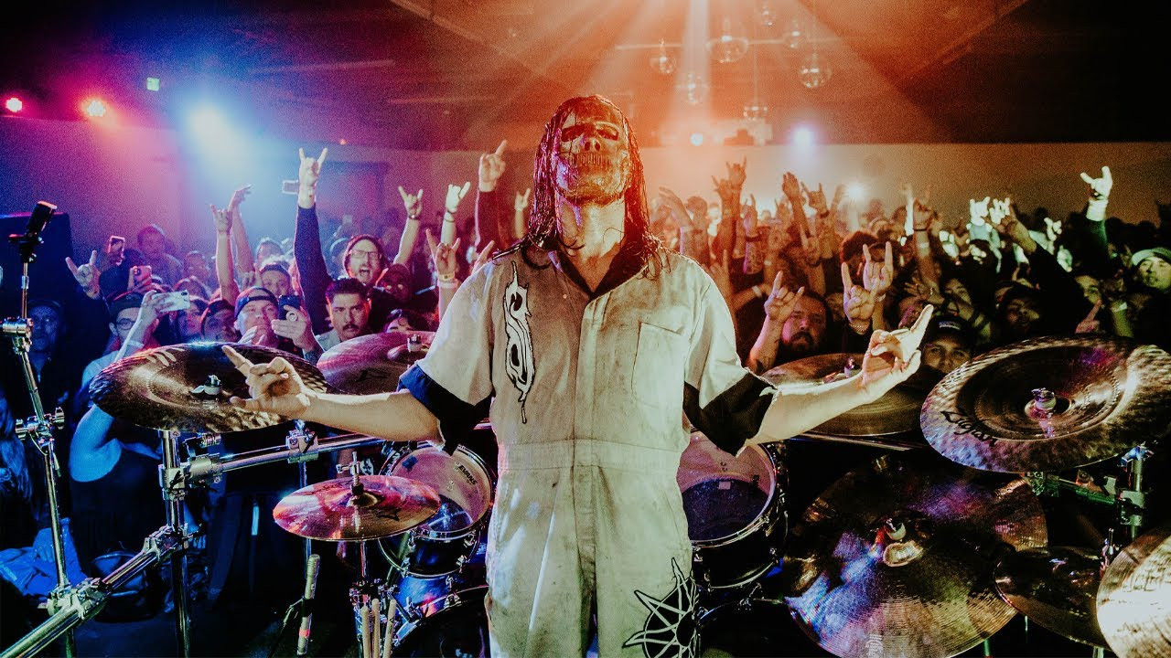 Барабанщик Slipknot Джей Вайнберг «убит горем и ошеломлен» из-за топора